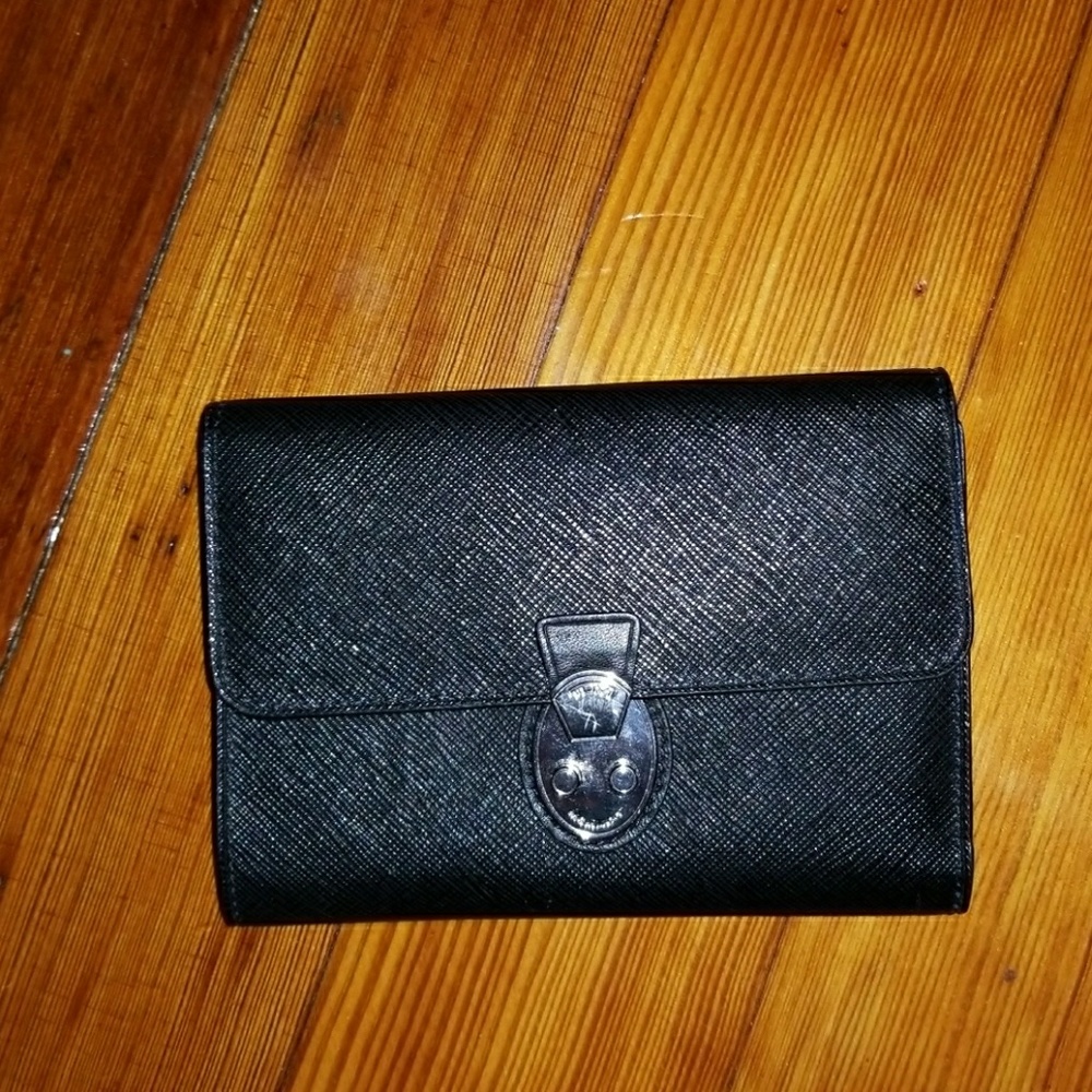 Tumi leather black billfold